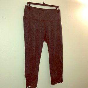 Athleta 3/4 Leggings